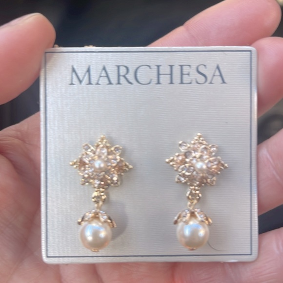 Marchesa Imitation Pearl & Rhinestone Drop Earrings. New - Picture 3 of 3